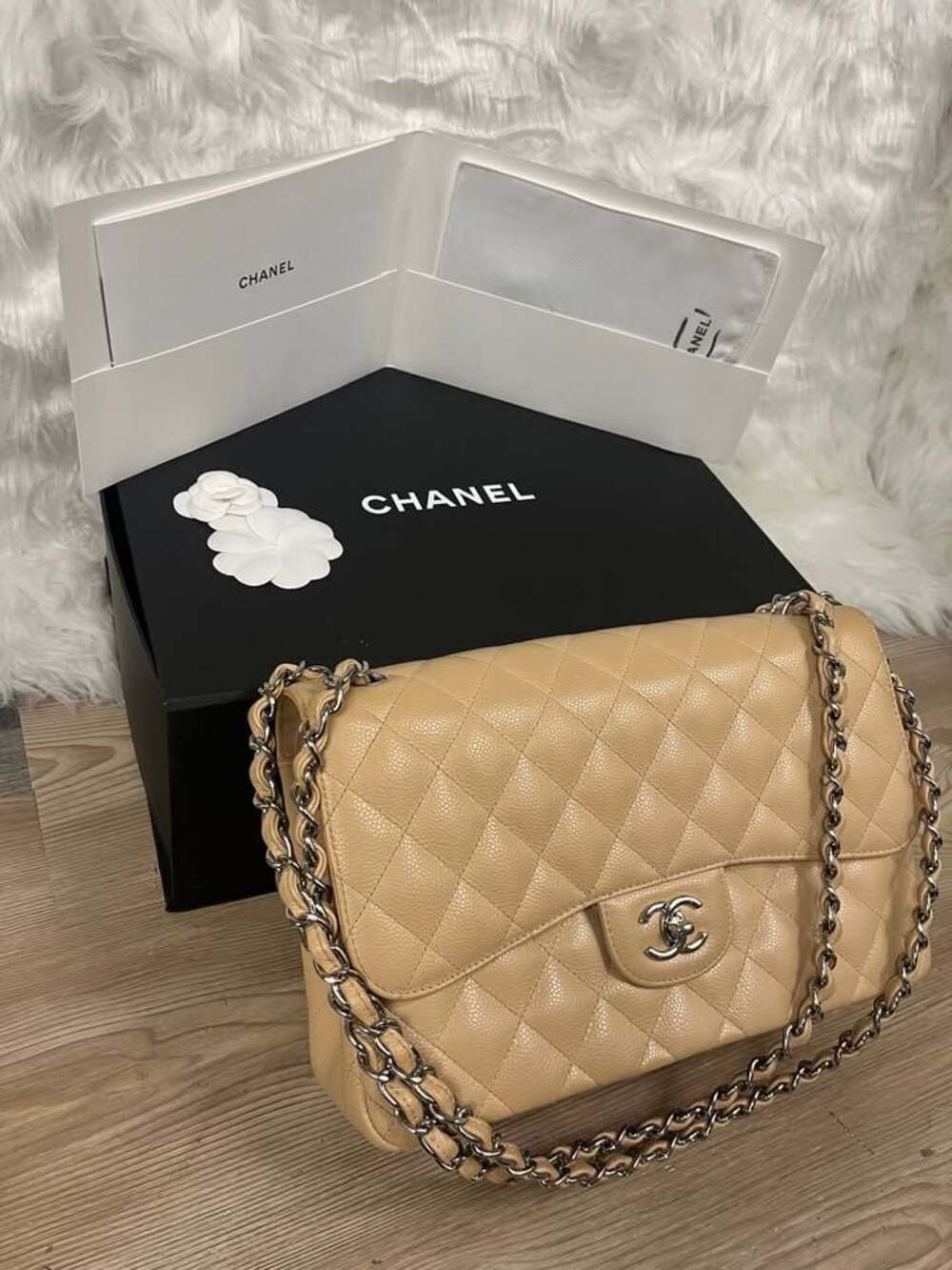 CHANEL Jumbo Double Flap Bag w/ certificate of authenticity-Beige Caviar Leather